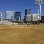 大阪城公園で練習。