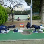 始まる真田山運動場練習。