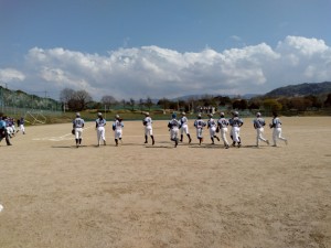 開幕戦のお相手は