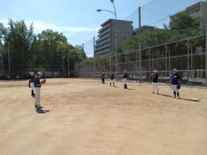 上空のブルーインパルスと共に