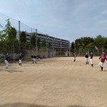 この日は波除運動場で練習。
