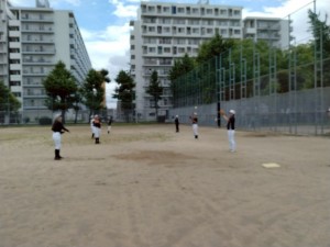 写真も2枚。磯路中高公園にて笑