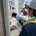 アイスを奢らされるの図。