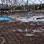 帰阪する時間が来たので辞退。