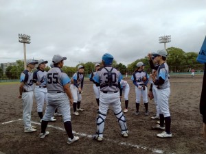 柵越えホームランがでたり、