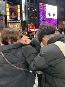 1207DE5D-8696-433F-98A1-F908616BEE25