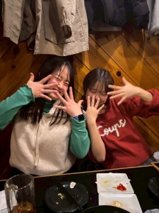 32EA2945-8172-4A1A-BE4A-10F135B37D31