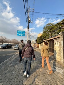 とある場所へ！