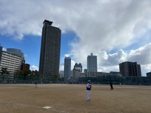 野球を始めんチームでして笑