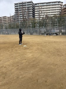 この日、都会以外は雪で