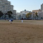 キバ氏の恐ろしい投球を