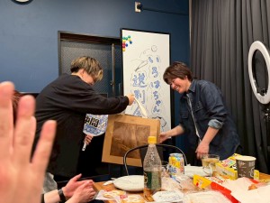 587B4EDC-4B49-4AB3-896A-787B9A422B6E