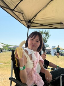 撮影に気づく。