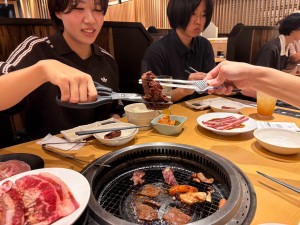 焼肉無料食べ放題！